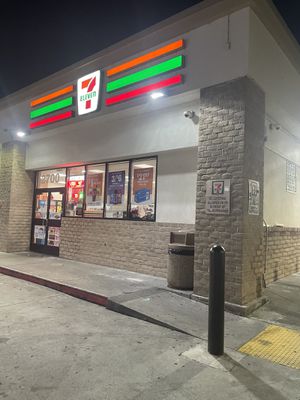 Image gallery for 7-Eleven