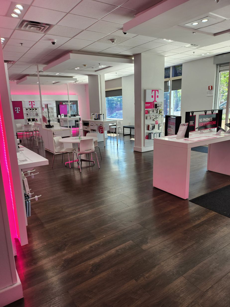Interior photo of T-Mobile Store at 34th & Chestnut St, Philadelphia, PA
