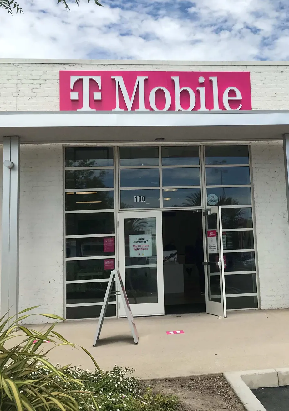 Exterior photo of T-Mobile store at Lakewood Blvd & Alameda St, Downey, CA