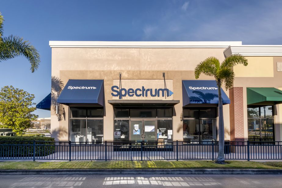 Spectrum - 1379 Town Center Dr 