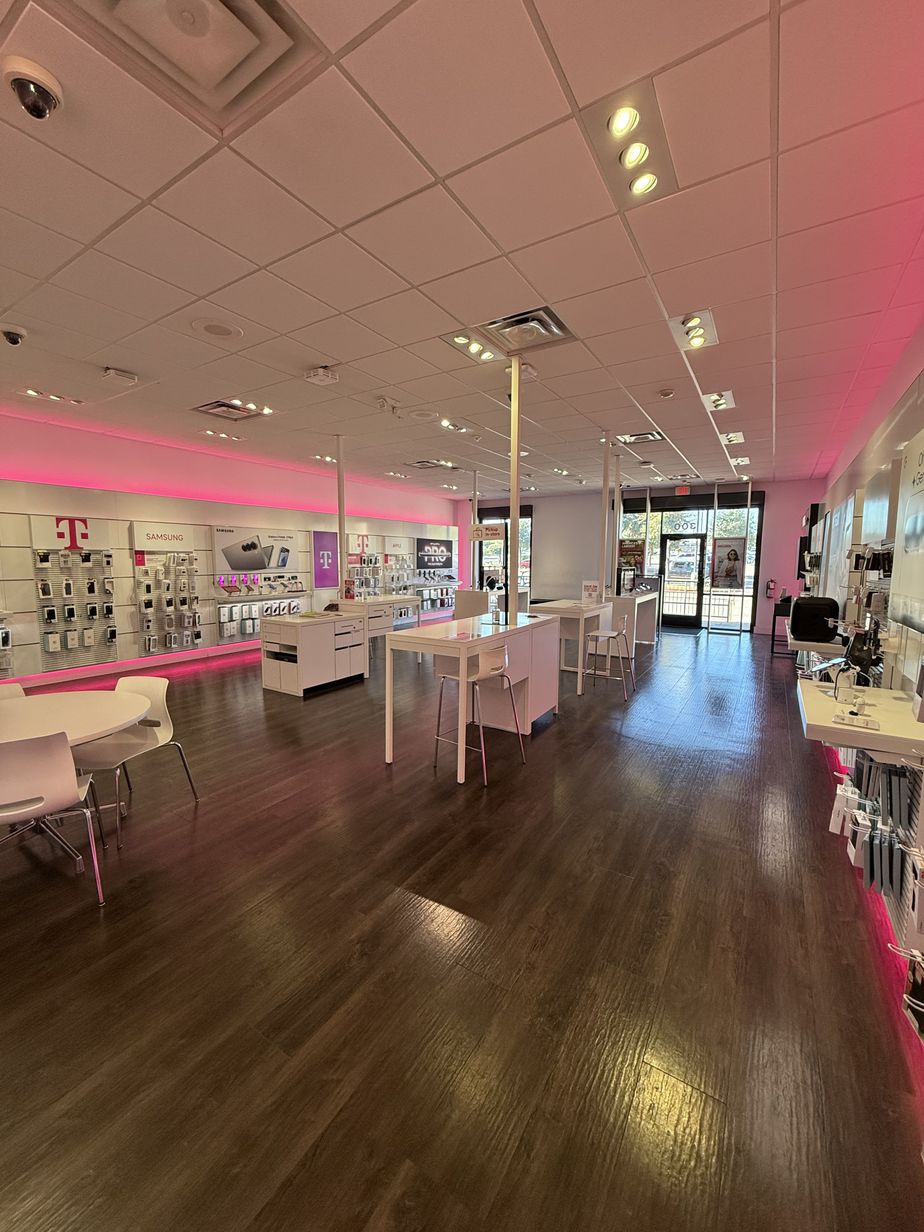 Interior photo of T-Mobile Store at Ih-35 & Hwy 71, Austin, TX