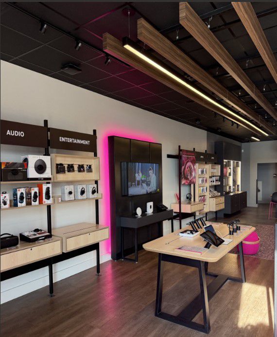 Interior photo of T-Mobile Store at Coliseum & Coldwater, Fort Wayne, IN
