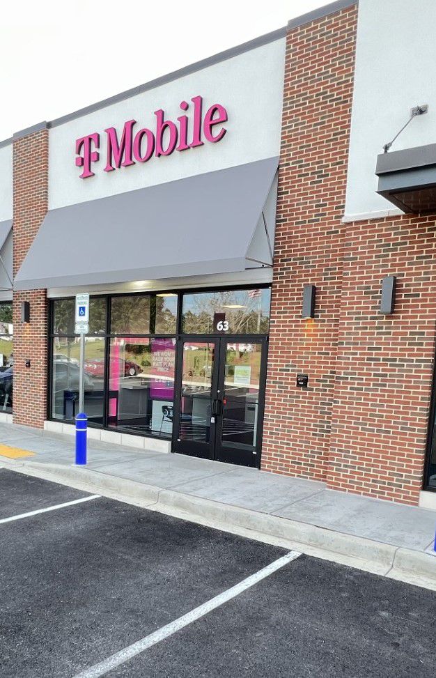 Exterior photo of T-Mobile Store at Fox Run, Prince Frederick, MD