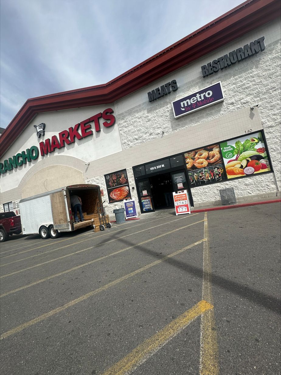  Image alt text 
