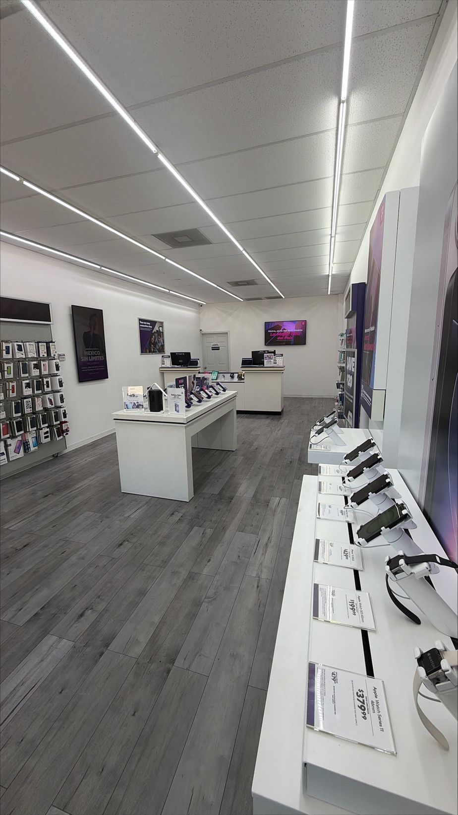 Metro by T-Mobile 15225 Ella Blvd - 15225 Ella Blvd 