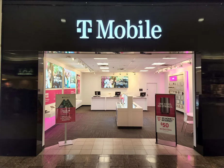 Exterior photo of T-Mobile Store at Mesa Mall, Grand Junction, CO
