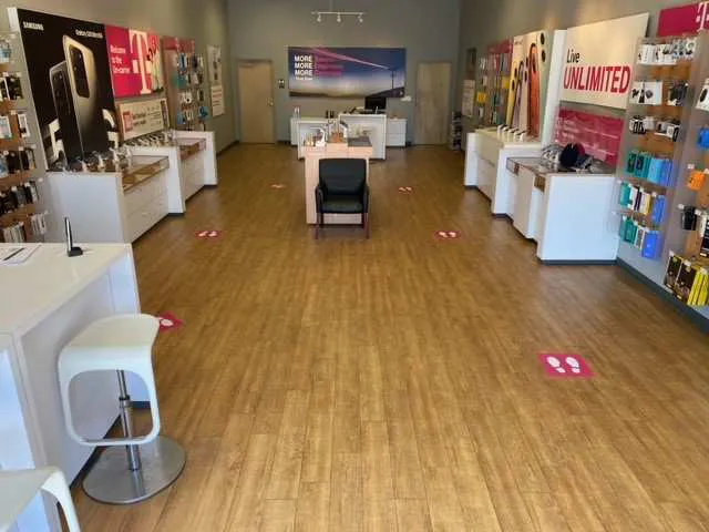 Interior photo of T-Mobile Store at Mesa Ridge Pkwy & Fountain Mesa Rd, Fountain, CO
