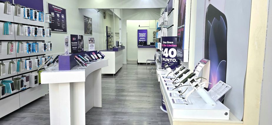 Metro by T-Mobile 3415 Orlando St - 3415 Orlando St 