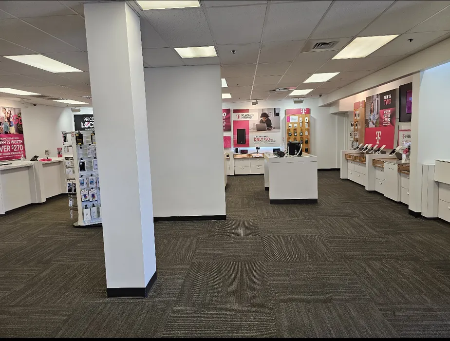 Interior photo of T-Mobile Store at SALT at our Kaka'ako, Honolulu, HI