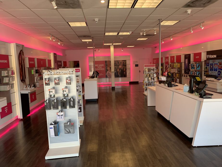 Interior photo of T-Mobile Store at Van Nuys Blvd & Moorpark St, Sherman Oaks, CA