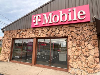 T-Mobile Authorized Retailer
