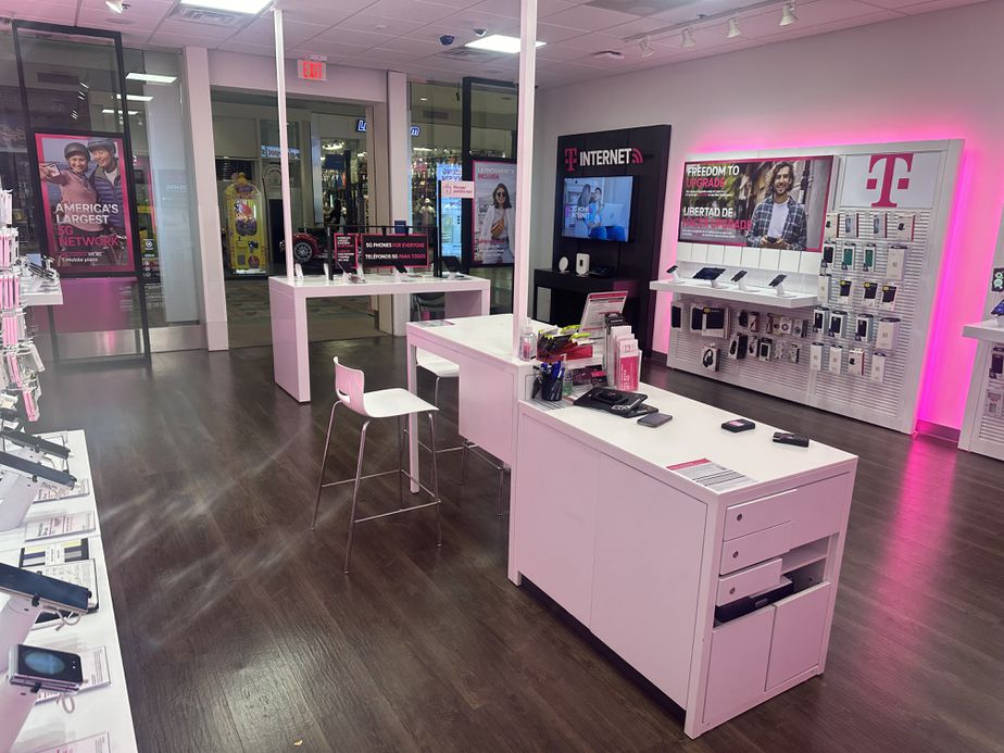 Interior photo of T-Mobile Store at Imperial Valley Mall, El Centro, CA