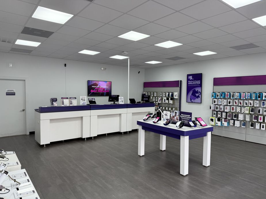 Metro by T-Mobile 8900 Westheimer - 8900 Westheimer, 