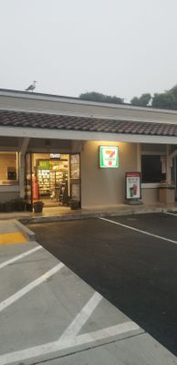 Image gallery for 7-Eleven