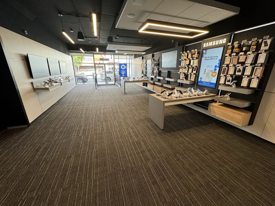  West New York 8626 Inside Store.jpg 