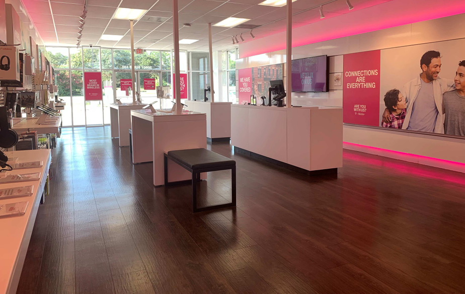  Interior photo of T-Mobile Store at Eva St & Liberty St, Montgomery, TX 