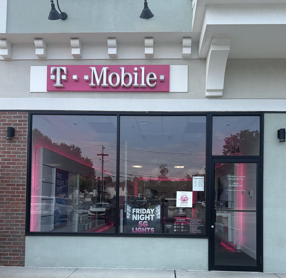 Exterior photo of T-Mobile Store at Main St & Cary Ave, Fishkill, NY