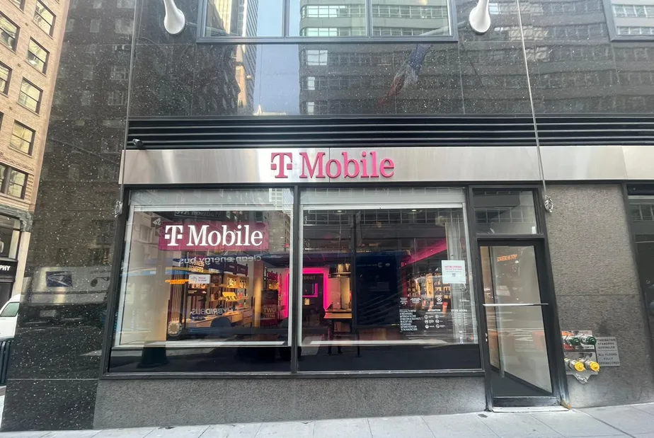 Exterior photo of T-Mobile Store at E 52nd & Madison, New York, NY