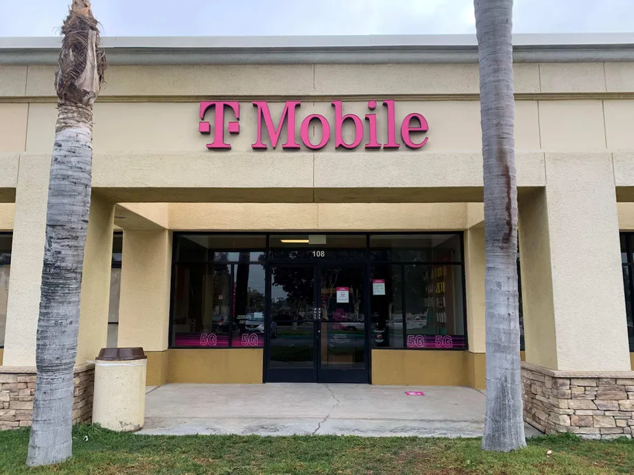 Exterior photo of T-Mobile store at Johnson Dr & Northbank Dr, Ventura, CA