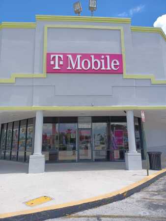 Exterior photo of T-Mobile Store at Shoppes of Naranja Lakes, Naranja, FL