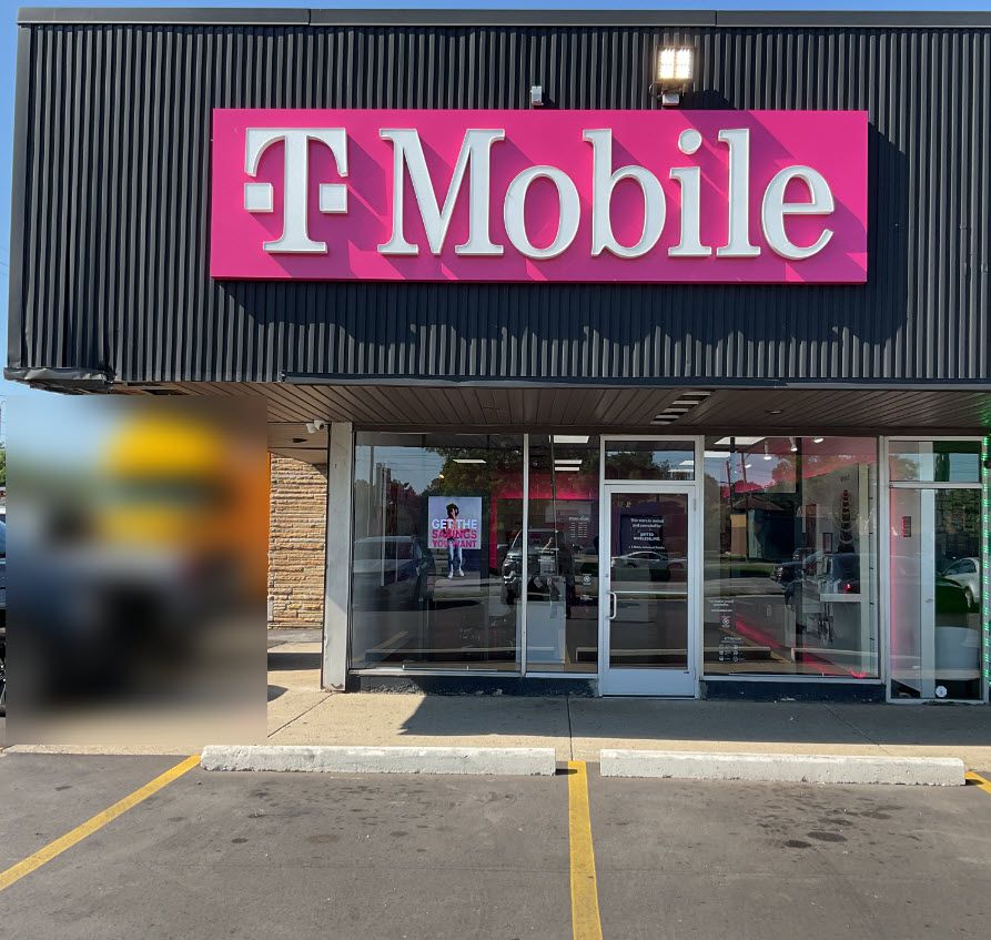 Exterior photo of T-Mobile Store at 8 Mile & Gratiot, Eastpointe, MI