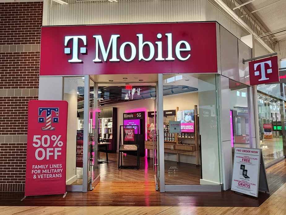 Exterior photo of T-Mobile Store at Gurnee Mills Entrance A, Gurnee, IL
