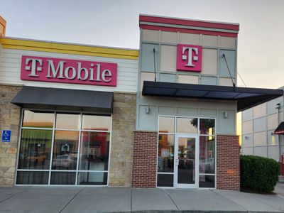 T-Mobile Authorized Retailer