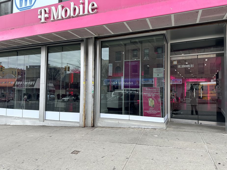 Exterior photo of T-Mobile Store at E Burnside & Morris Ave, Bronx, NY
