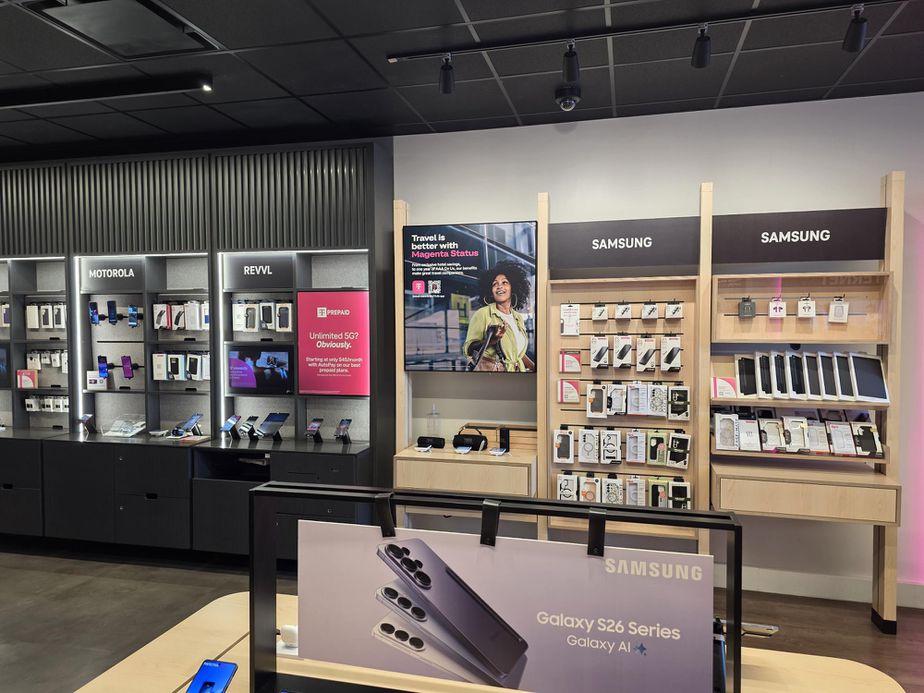  Interior photo of T-Mobile Store at Mililani Shopping Center, Mililani, HI 