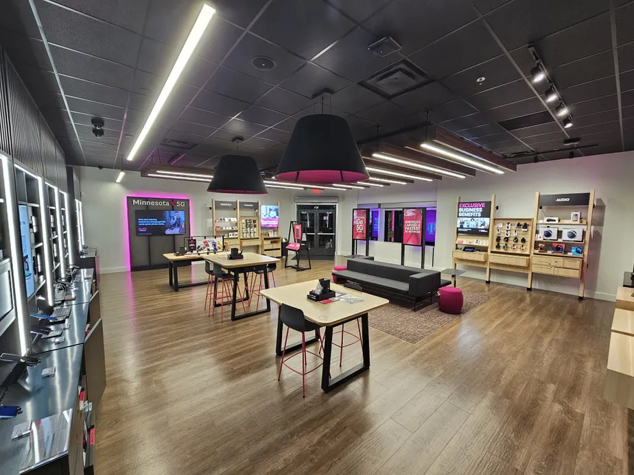  Interior photo of T-Mobile Store at Apple Valley East, Apple Valley, MN 
