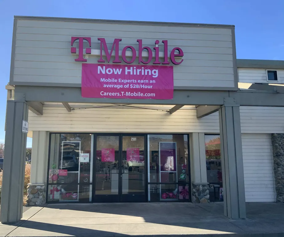 Exterior photo of T-Mobile Store at N Mcdowell Blvd & E Madison, Petaluma, CA