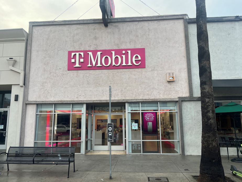 Exterior photo of T-Mobile Store at Ventura Blvd & Vantage, Studio City, CA