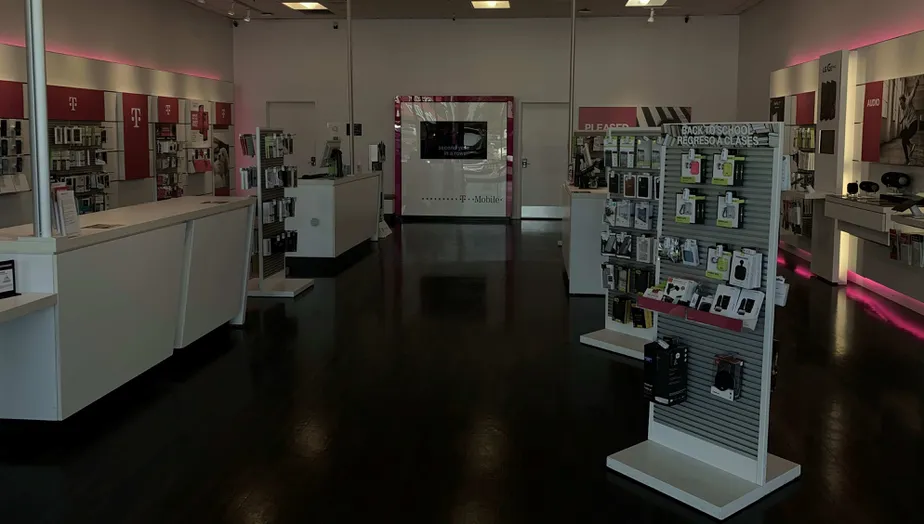 Interior photo of T-Mobile Store at 108th Ave SE & SE 176th St, Renton, WA