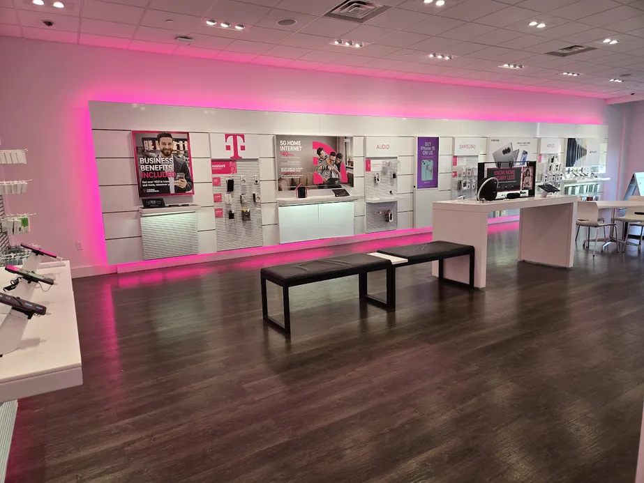  Interior photo of T-Mobile Store at College Mall, Bloomington, IN 