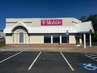 Foto del exterior de la tienda T-Mobile en Loudoun Street, Winchester, VA