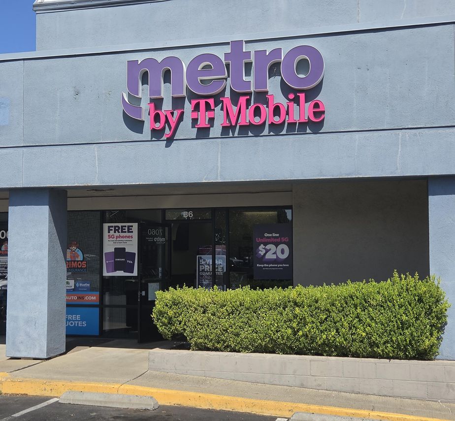 Metro by T-Mobile 7060 Sunrise Blvd - 7060 Sunrise Blvd
