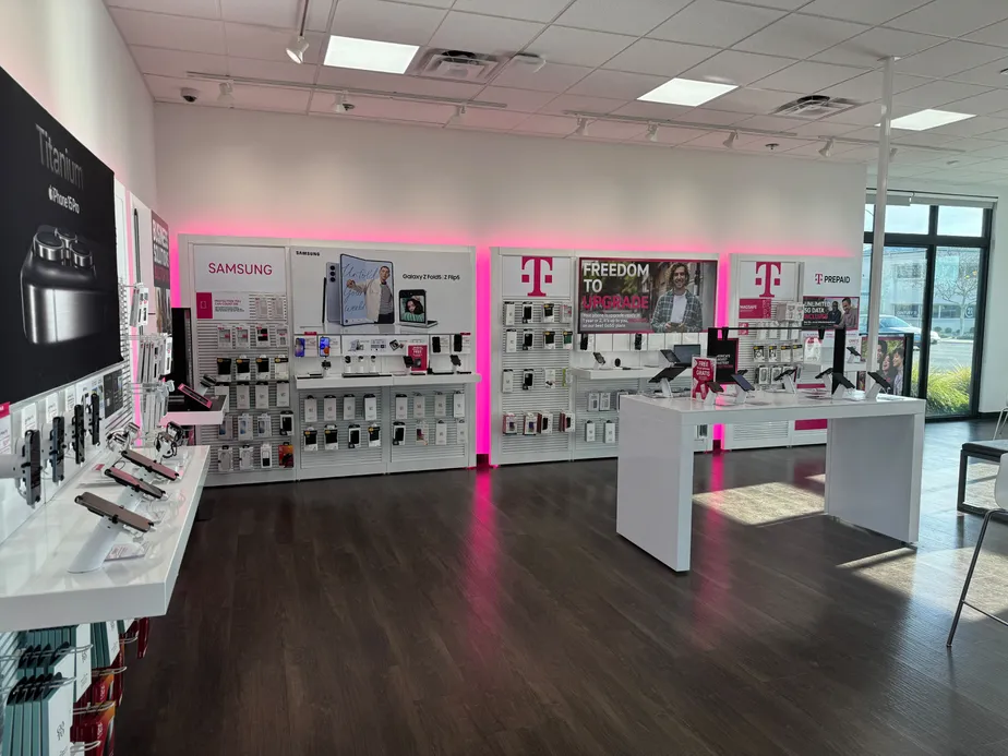  Interior photo of T-Mobile Store at Main St & 13th St, Ramona, CA 