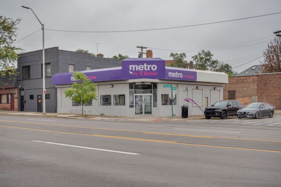 Image alt text
