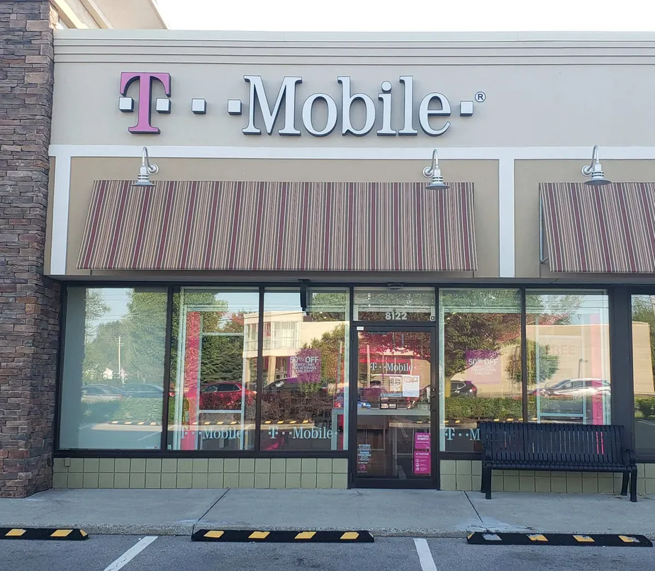 Exterior photo of T-Mobile store at Transit Rd & Maple Rd, Amherst, NY