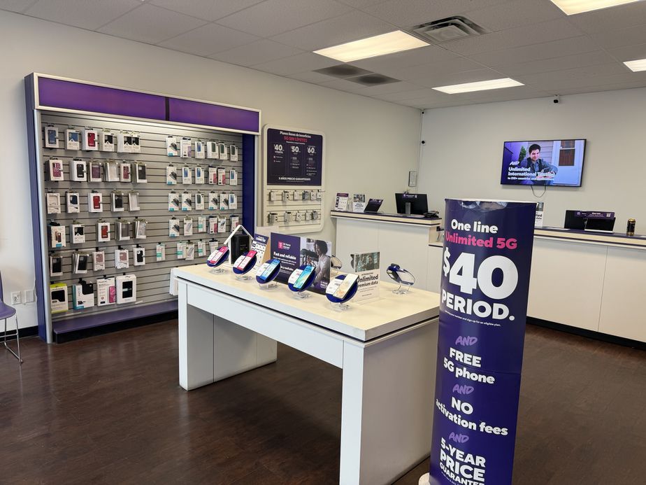 Metro by T-Mobile 133 E 1000 N - 133 E 1000 N 