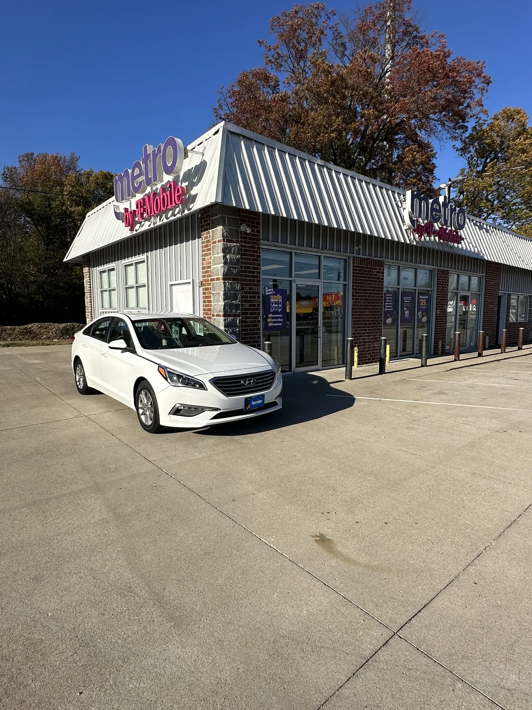 Metro by TMobile 4326 Cane Run Rd Louisville, KY