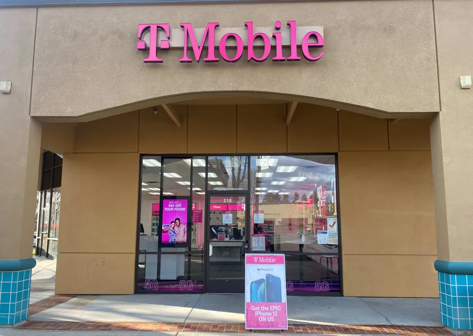  Exterior photo of T-Mobile store at Cochrane Plaza & Cochrane Rd, Morgan Hill, CA 
