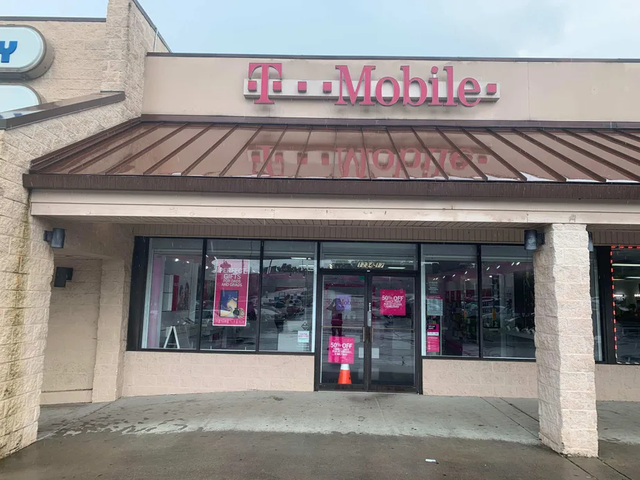 Exterior photo of T-Mobile store at S. Hairston Rd & Redan Rd, Stone Mountain, GA