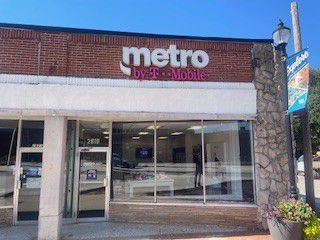 Metro by T-Mobile 2819 MAIN ST - 2819 MAIN ST 