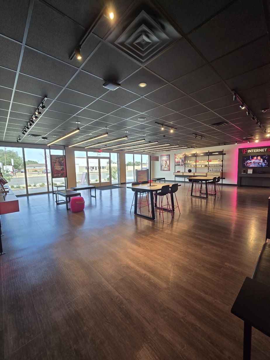 Interior photo of T-Mobile Store at Lubbock & Felt, Brownfield, TX