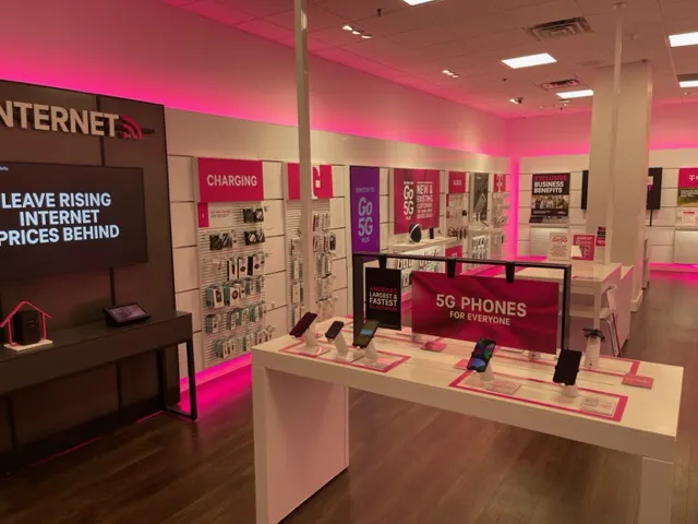 Interior photo of T-Mobile Store at Hamilton Place, Chattanooga, TN