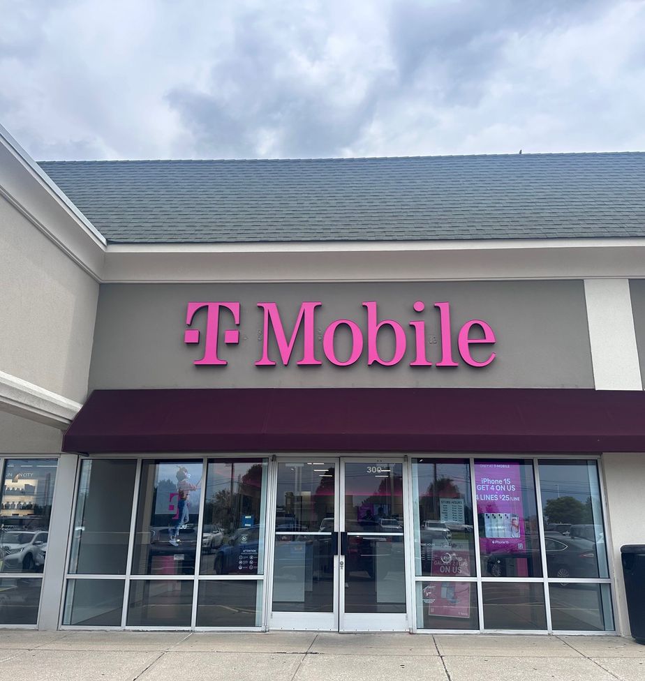 Exterior photo of T-Mobile Store at S Raceway Rd & Rockville Rd, Indianapolis, IN