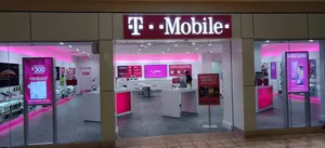 Tous plaza las americas telefono shop