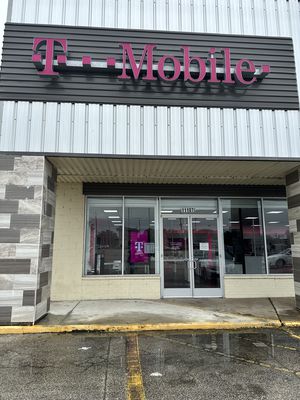 T-Mobile Authorized Retailer