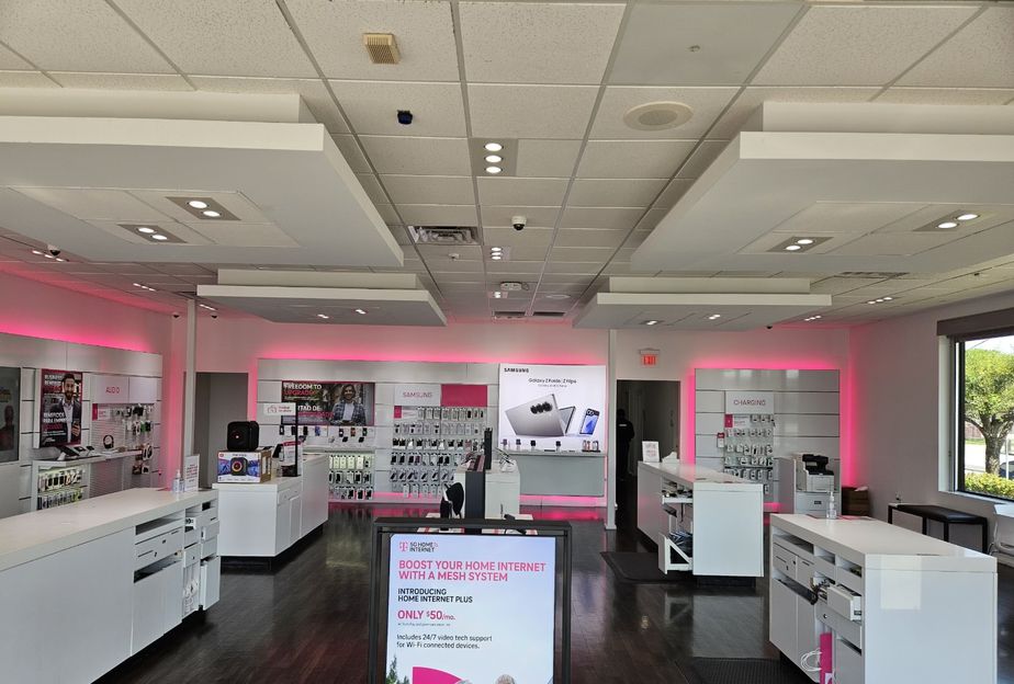 Interior photo of T-Mobile Store at Hwy 59 & W Bellfort, Houston, TX